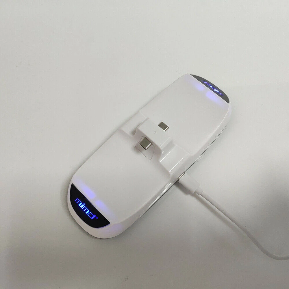 Base de carga doble para mandos PlayStation 5 DualSense color blanco con indicadores LED