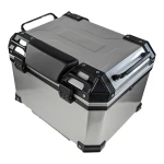 Universalus moto bagažinė 45L sidabrinė - kvadratinė šalmo dėžė 1 šalmui