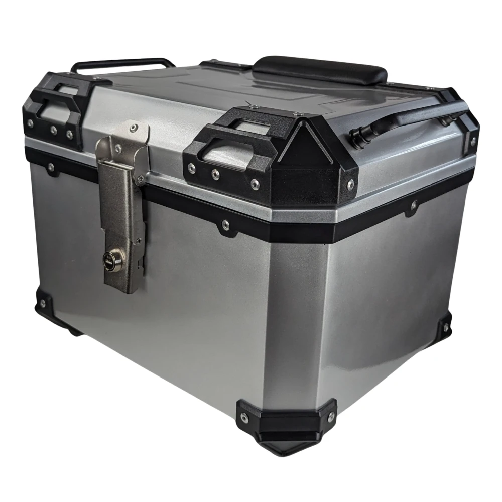 Universalus moto bagažinė 45L sidabrinė - kvadratinė šalmo dėžė 1 šalmui