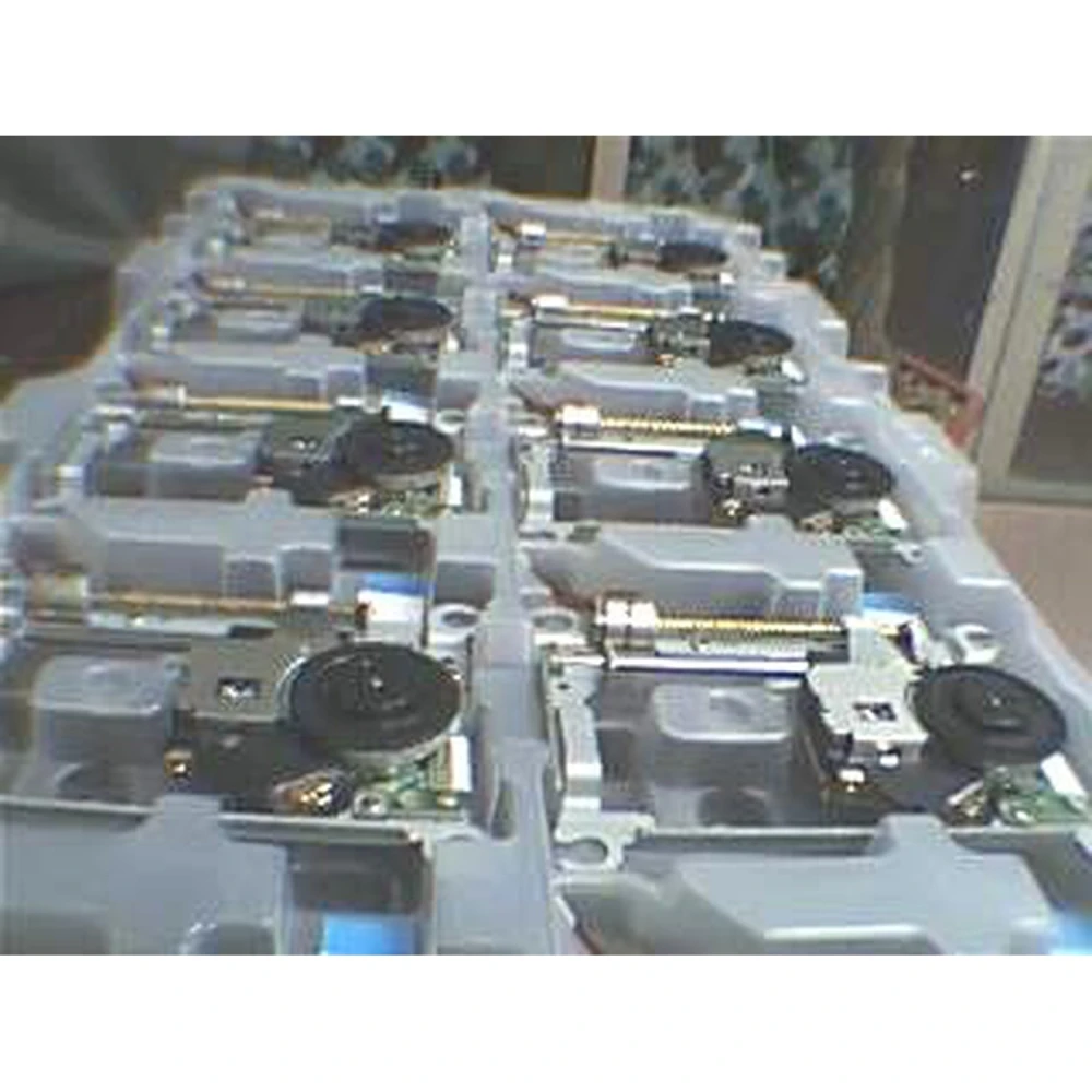 TDP182W lazeris su mechanizmu Sony PSTWO (SCPH79xxx)