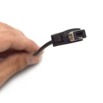 Vista lateral del mando con cable compatible con Nintendo Mini NES Classic Edition